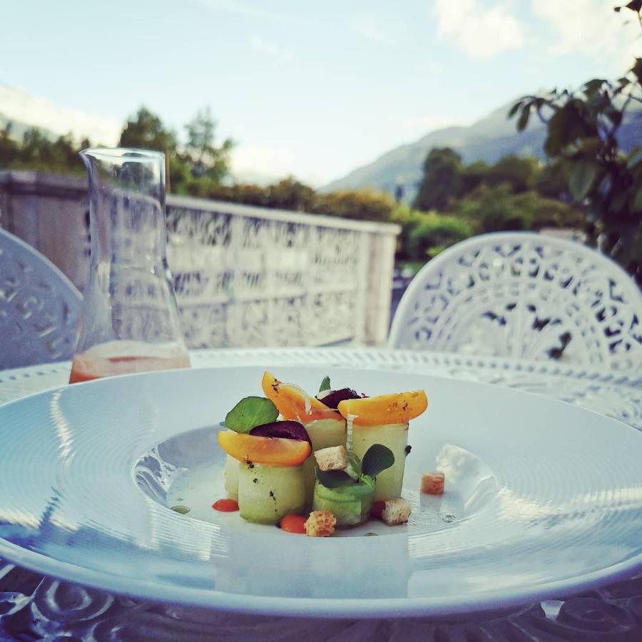 Logis Hotel L'Ayguelade Bielle Екстериор снимка